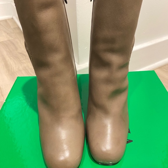 Bottega veneta intrecciato leather buckle boot - Picture 7 of 8